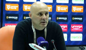 Türkiyədə daha bir&nbsp;baş məşqçi istefaya göndərilib